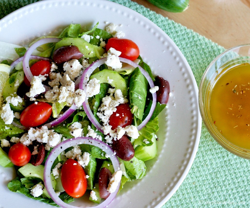 greek-salad-topview-1024x854